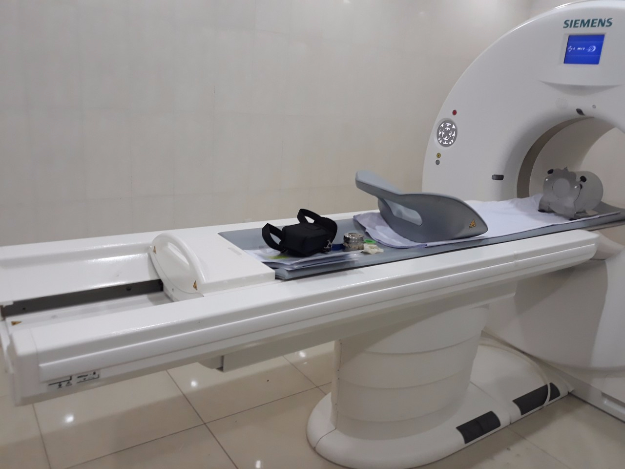 Máy chụp cắt lớp CT Scanner